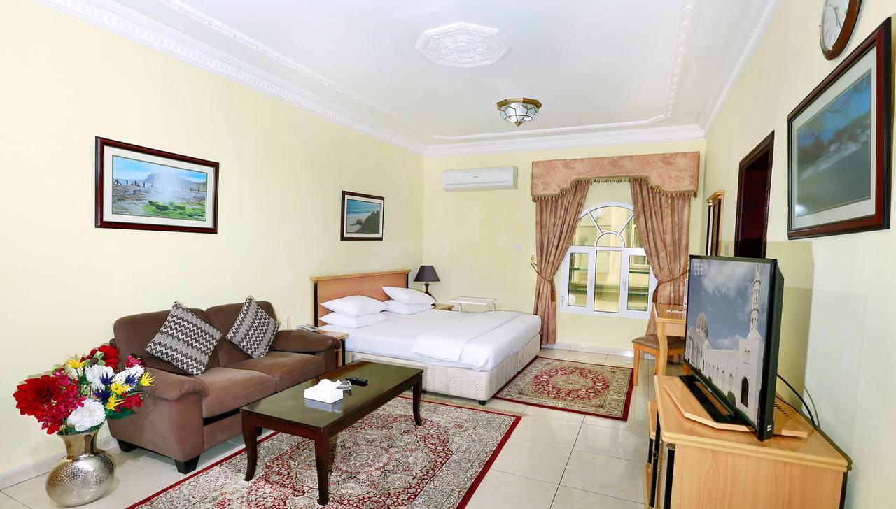 Muscat International Hotel Extérieur photo